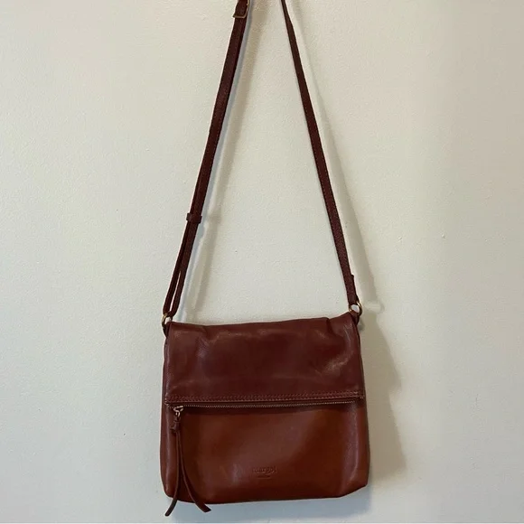 Rich Cognac Leather Crossbody Bag - Picture 1 of 13